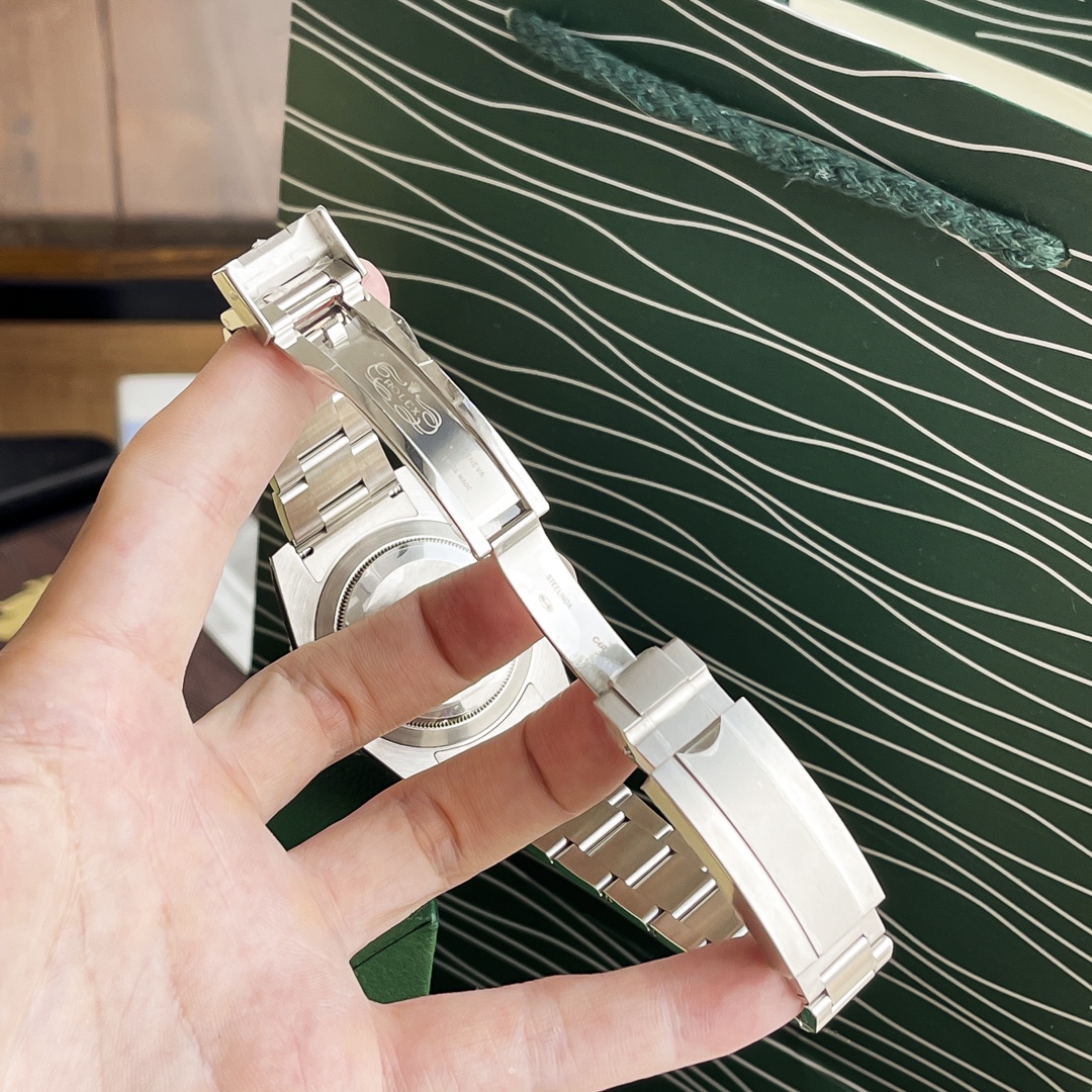 勞力士頂級復刻錶黑水鬼繫列不拆開看機芯外觀看來跟原裝一致-高仿錶 勞力士頂級復刻錶黑水鬼繫列不拆開看機芯外觀看來跟原裝一致-高仿錶