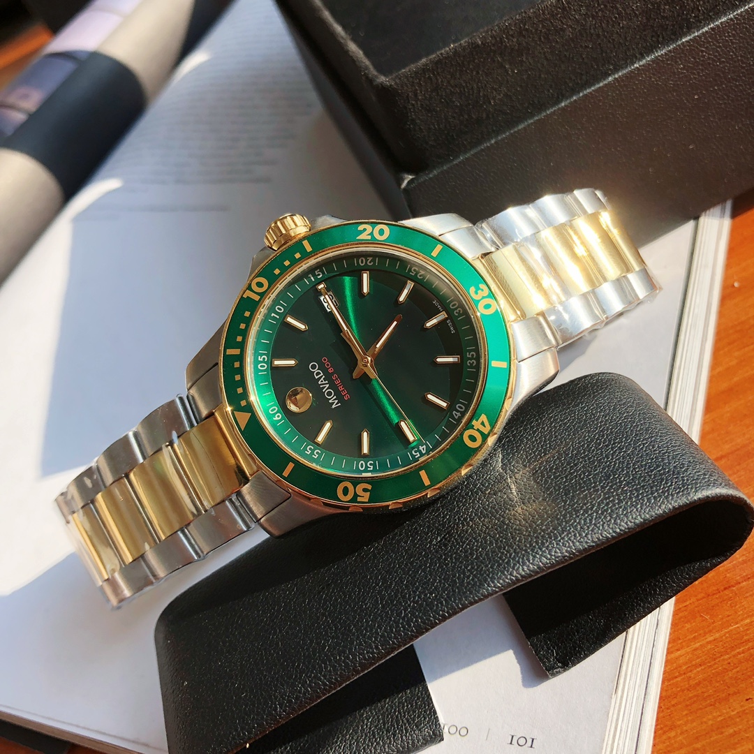 愛因斯坦鐘愛的品牌Movado Series800石英潛水夜光復刻腕錶-高仿錶